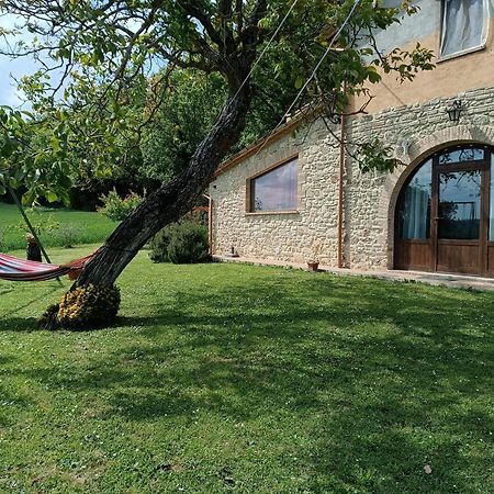 La Piccola Fattoria Villa โตดี ภายนอก รูปภาพ