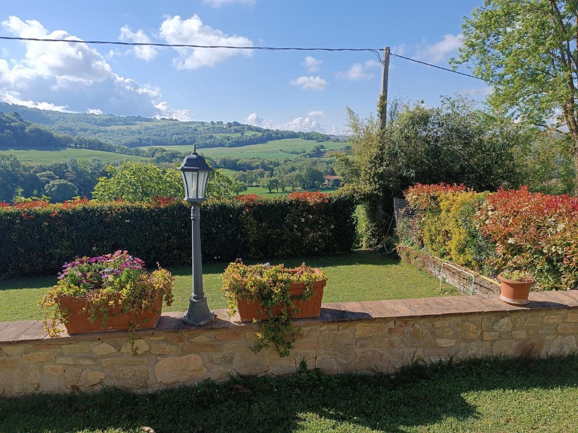 La Piccola Fattoria Villa โตดี ภายนอก รูปภาพ