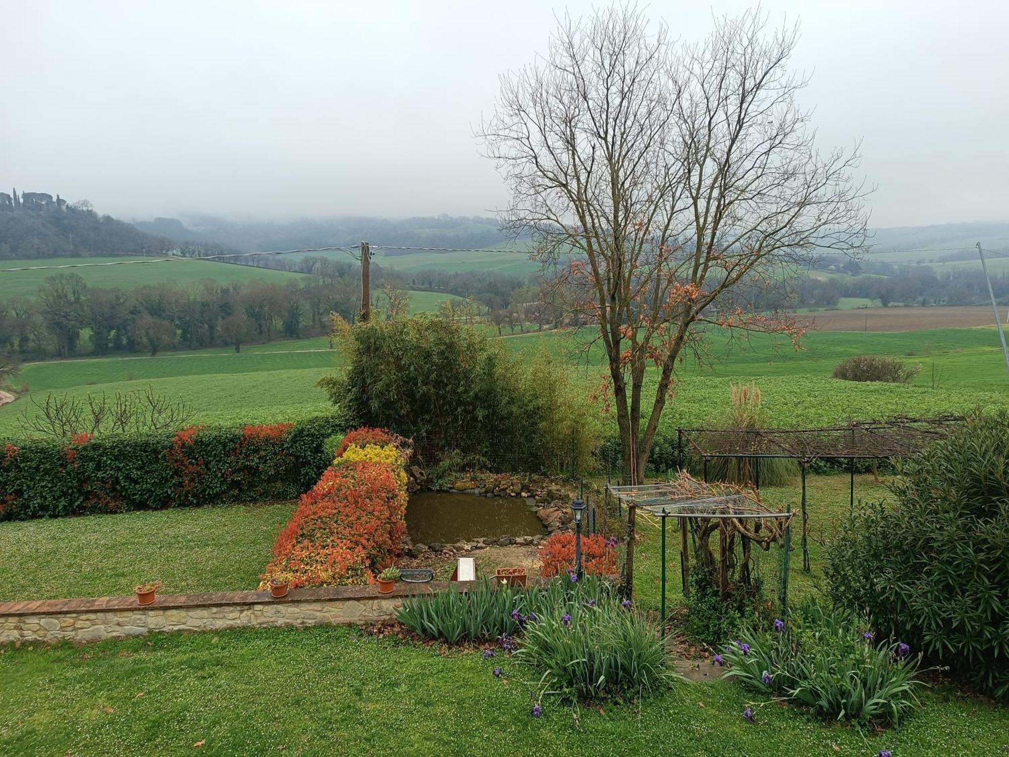 La Piccola Fattoria Villa โตดี ภายนอก รูปภาพ